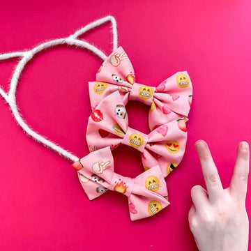 Emoji Bow