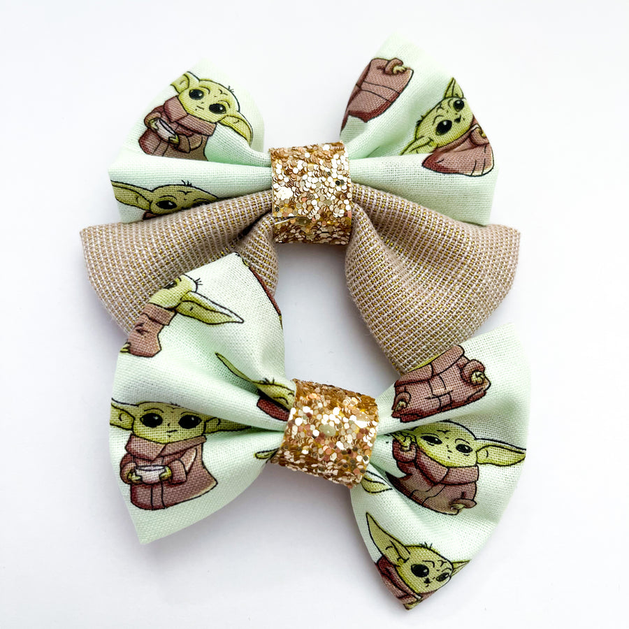 Space Cutie Bow
